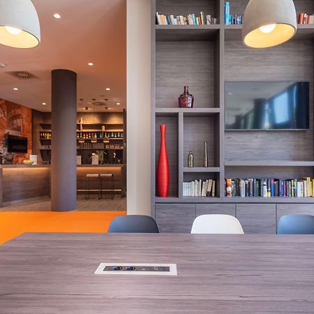 Campanile Berlin Brandenburg Airport Hotel Schönefeld Екстериор снимка