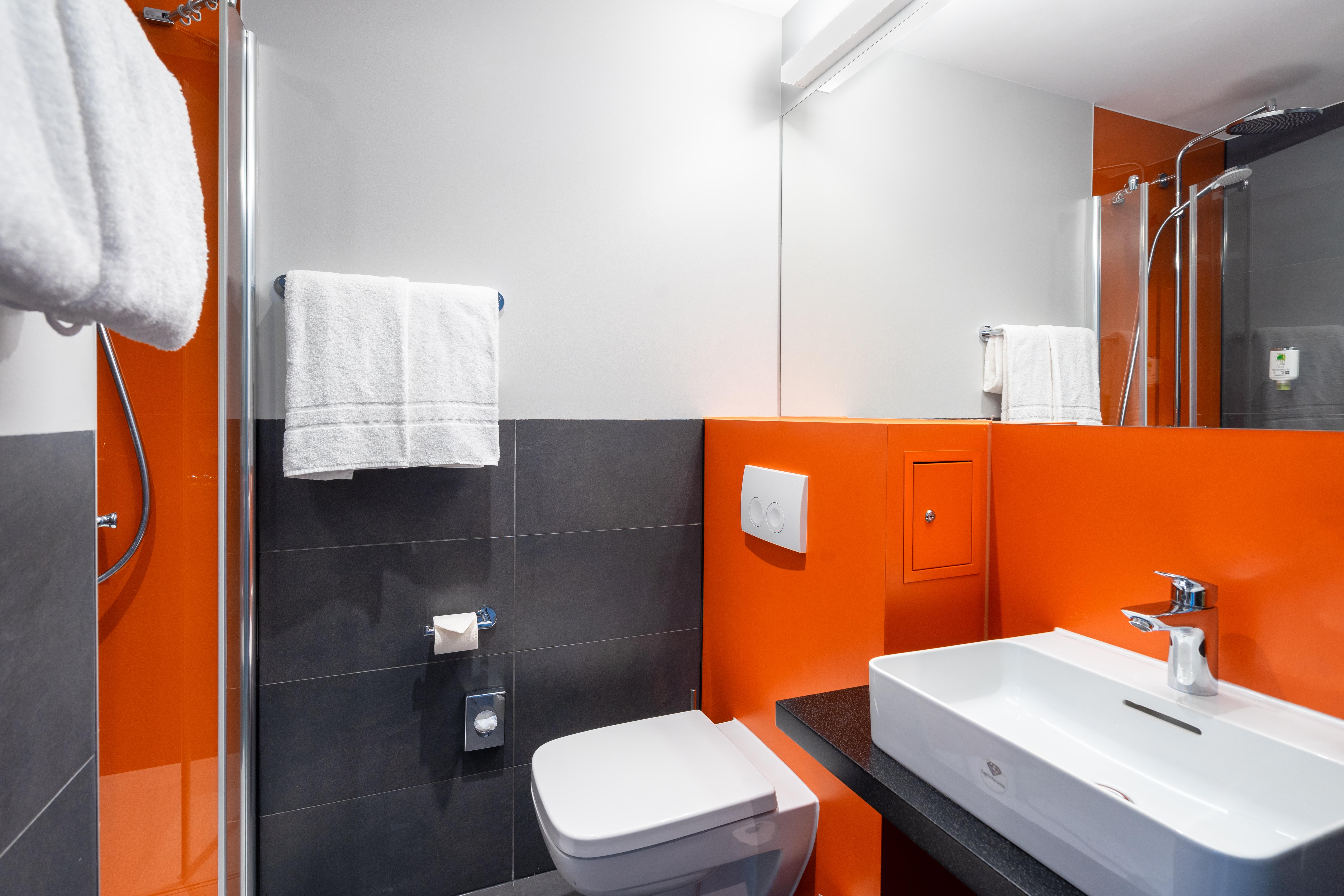Campanile Berlin Brandenburg Airport Hotel Schönefeld Екстериор снимка