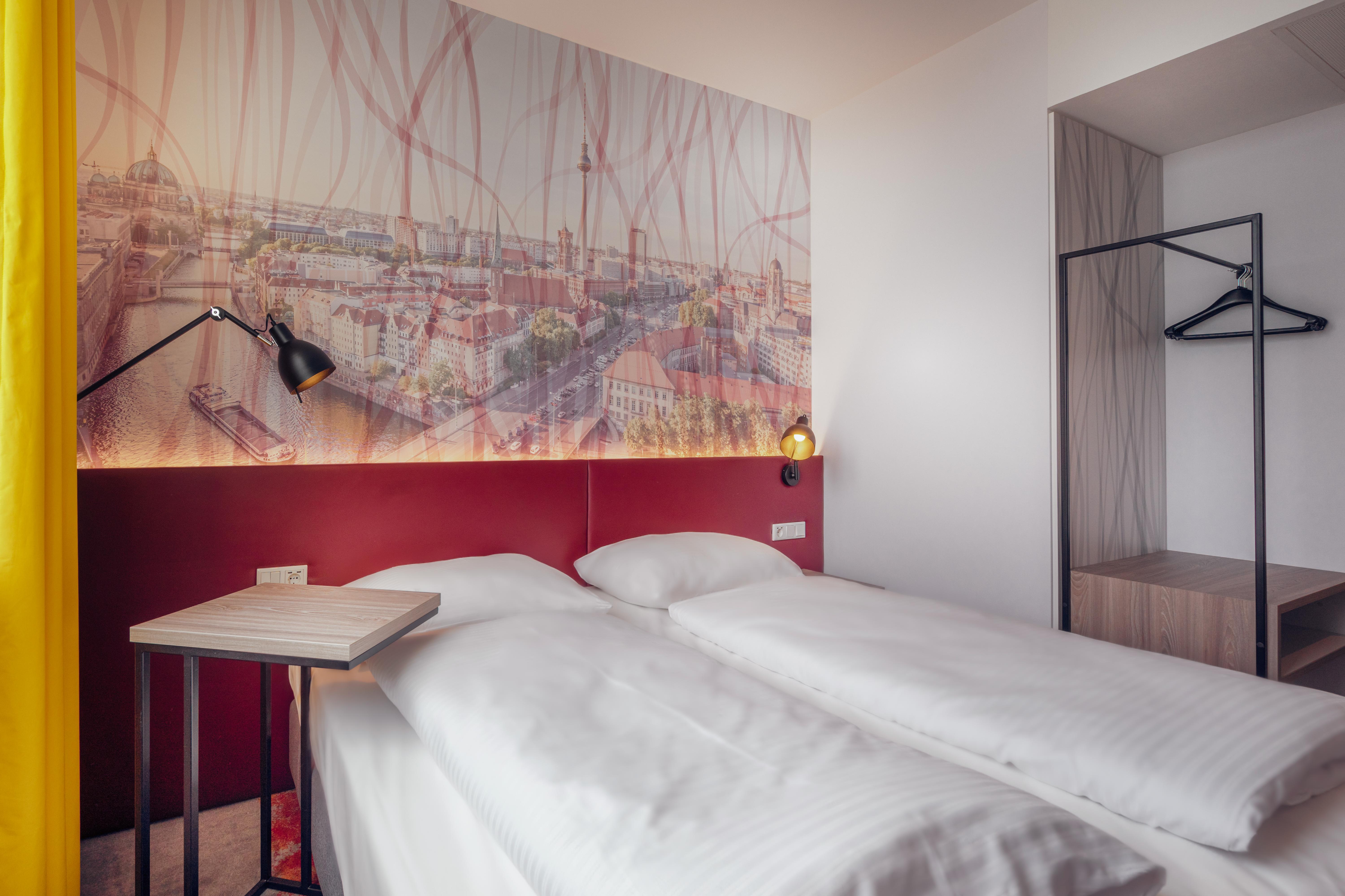 Campanile Berlin Brandenburg Airport Hotel Schönefeld Екстериор снимка
