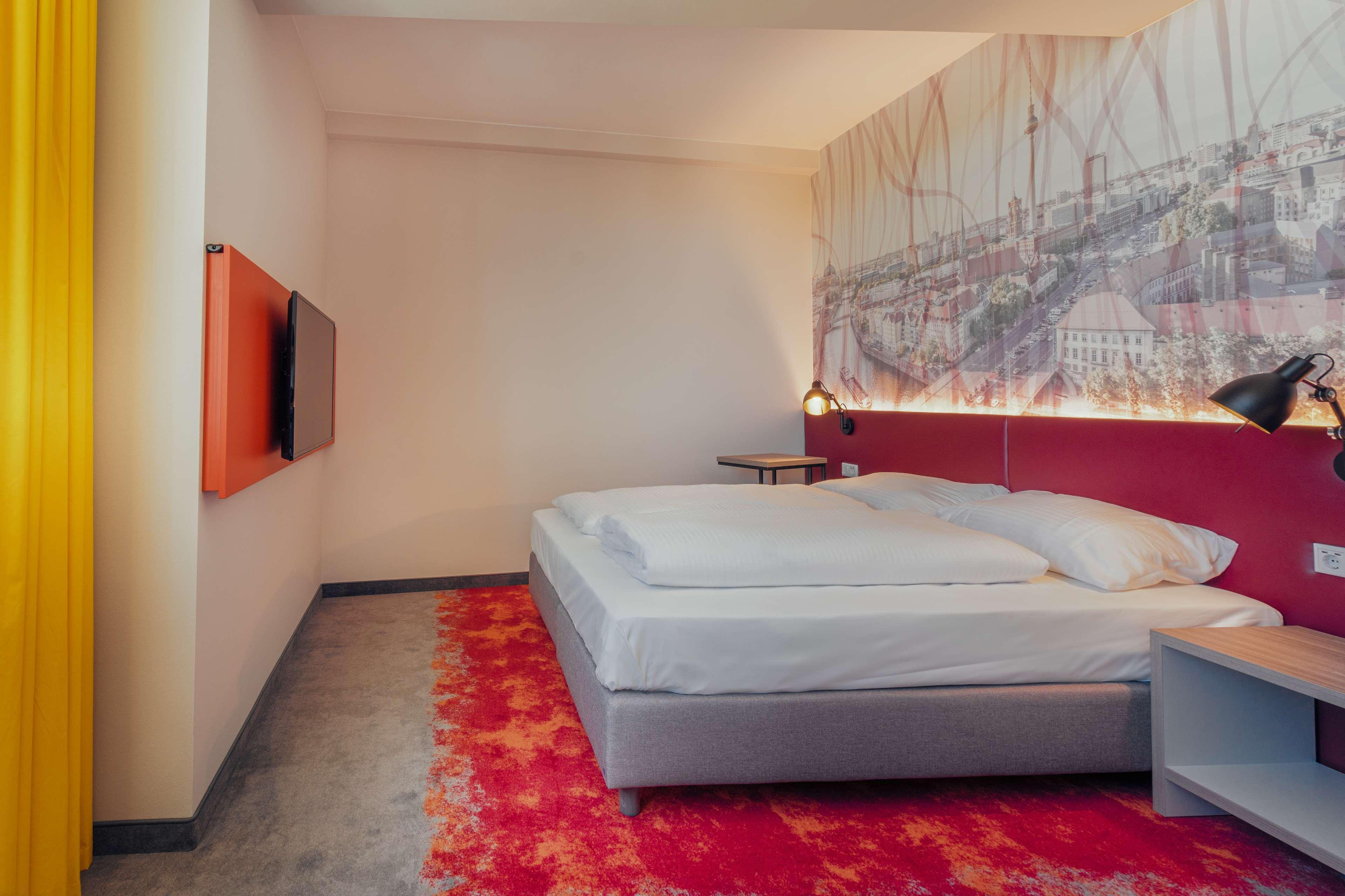 Campanile Berlin Brandenburg Airport Hotel Schönefeld Екстериор снимка