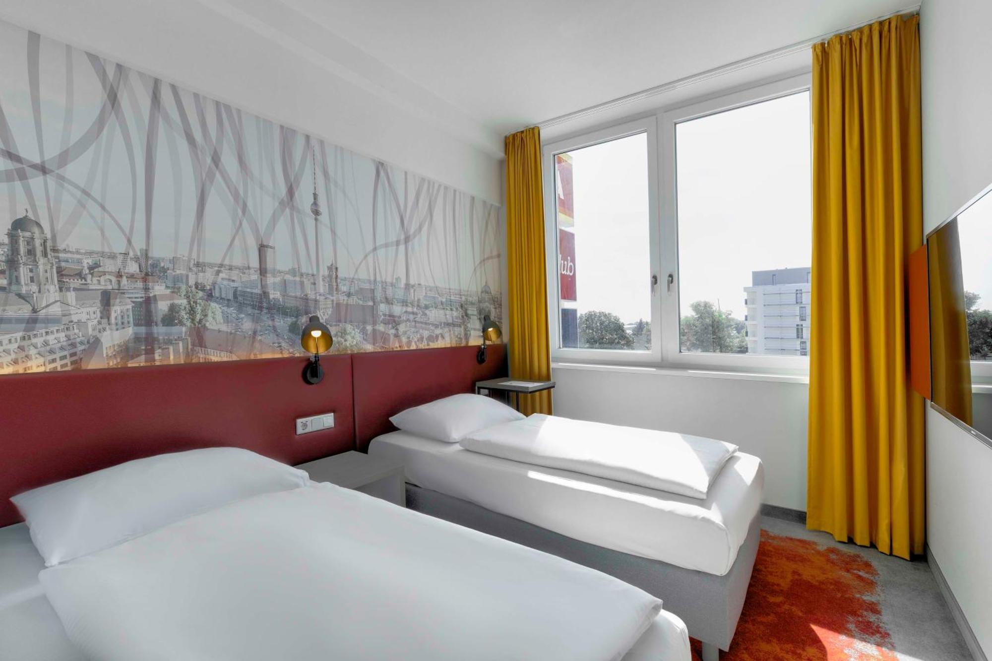 Campanile Berlin Brandenburg Airport Hotel Schönefeld Екстериор снимка