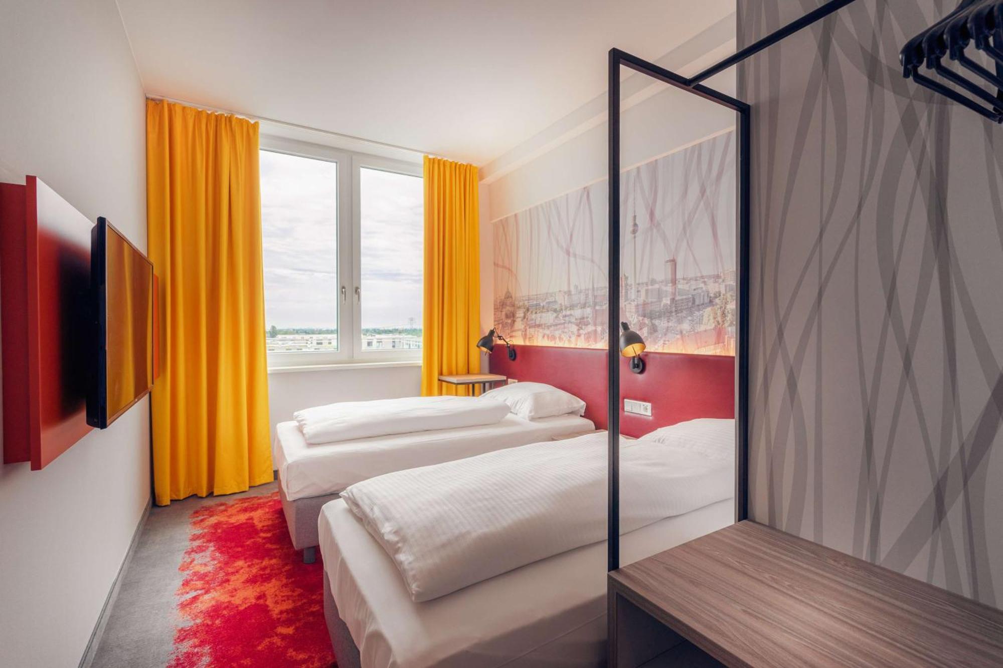 Campanile Berlin Brandenburg Airport Hotel Schönefeld Екстериор снимка