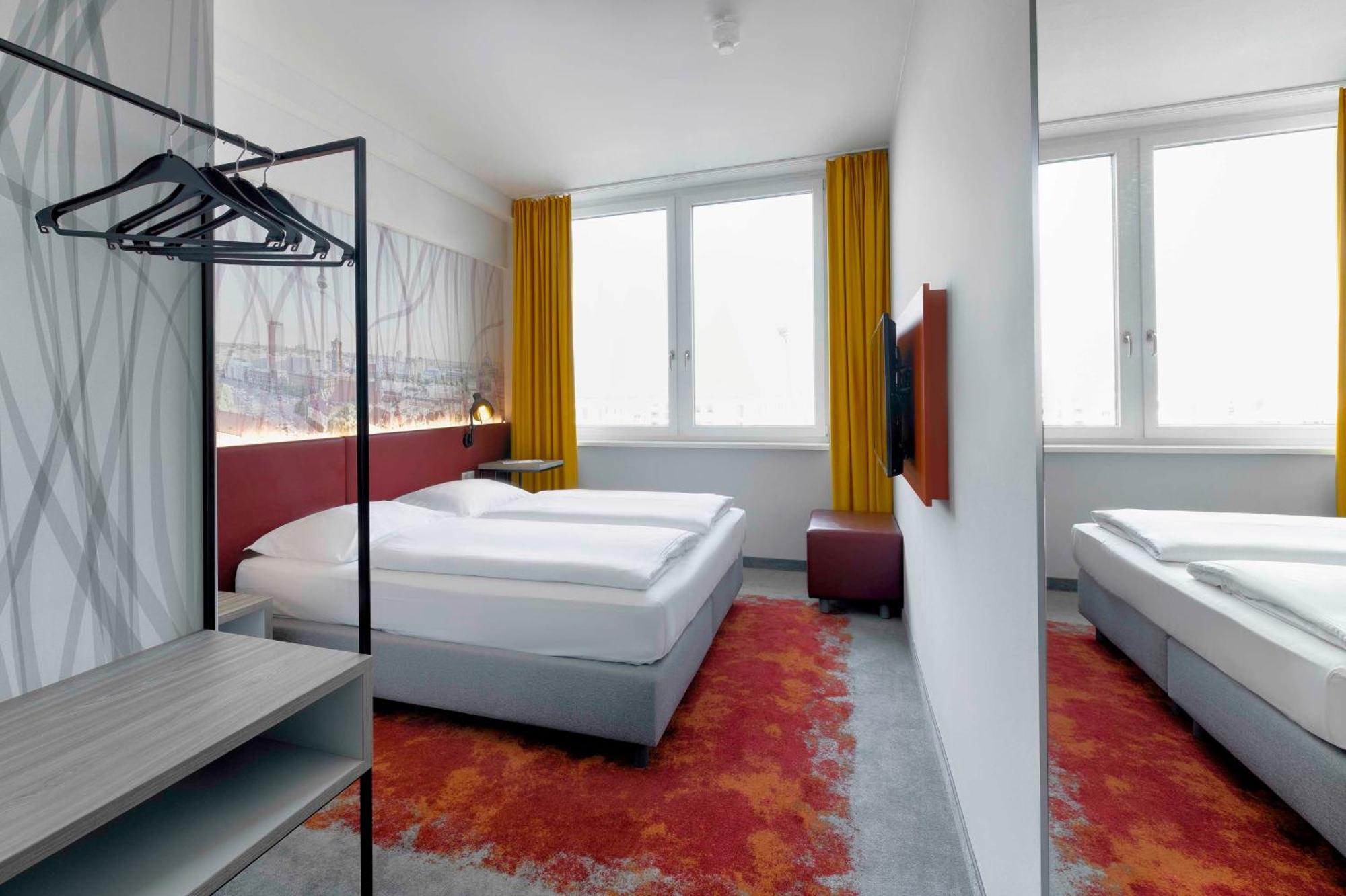 Campanile Berlin Brandenburg Airport Hotel Schönefeld Екстериор снимка