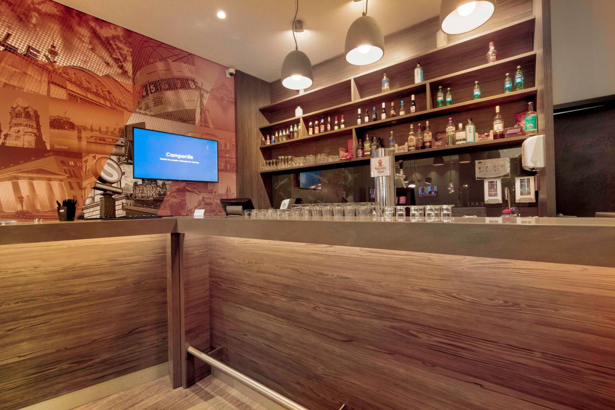 Campanile Berlin Brandenburg Airport Hotel Schönefeld Екстериор снимка